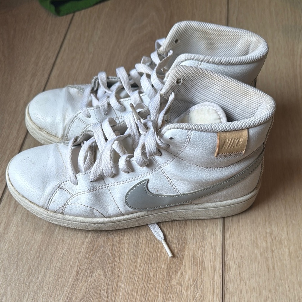 Nike High-Top blazers court royale in White and Gray